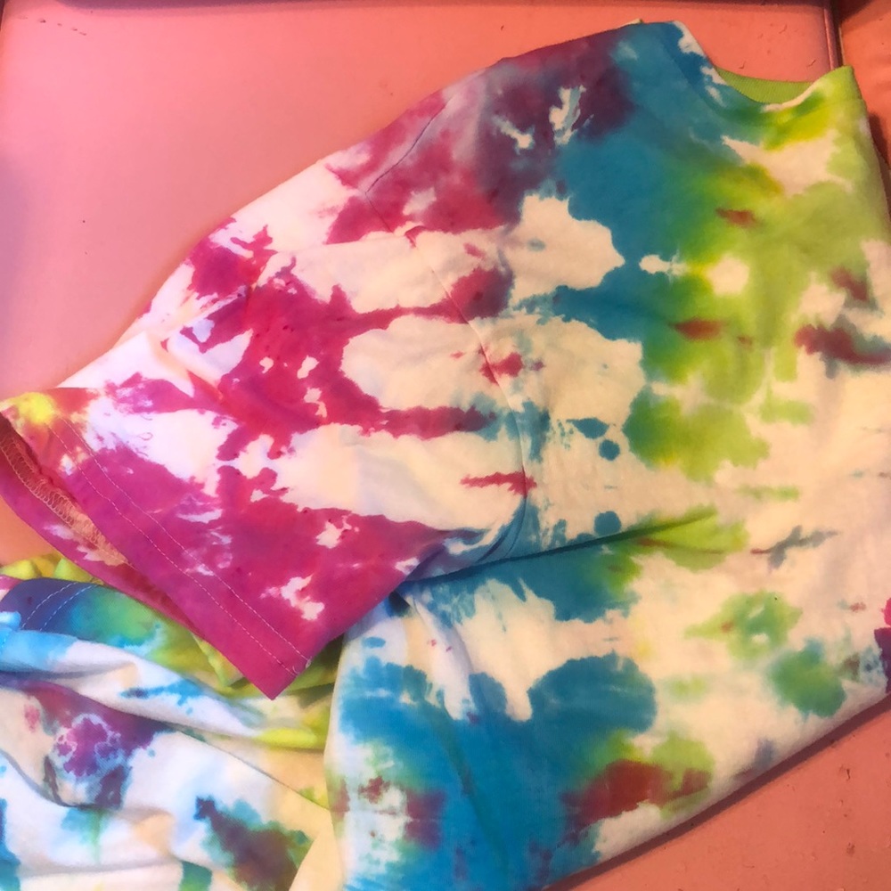 Tie dye tee